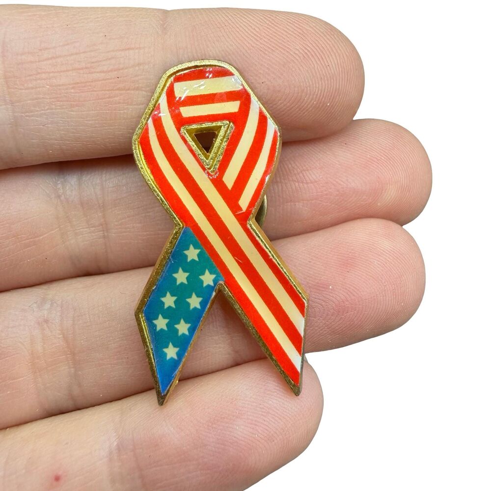 Vintage USA ribbon pin United States patriotic brooch